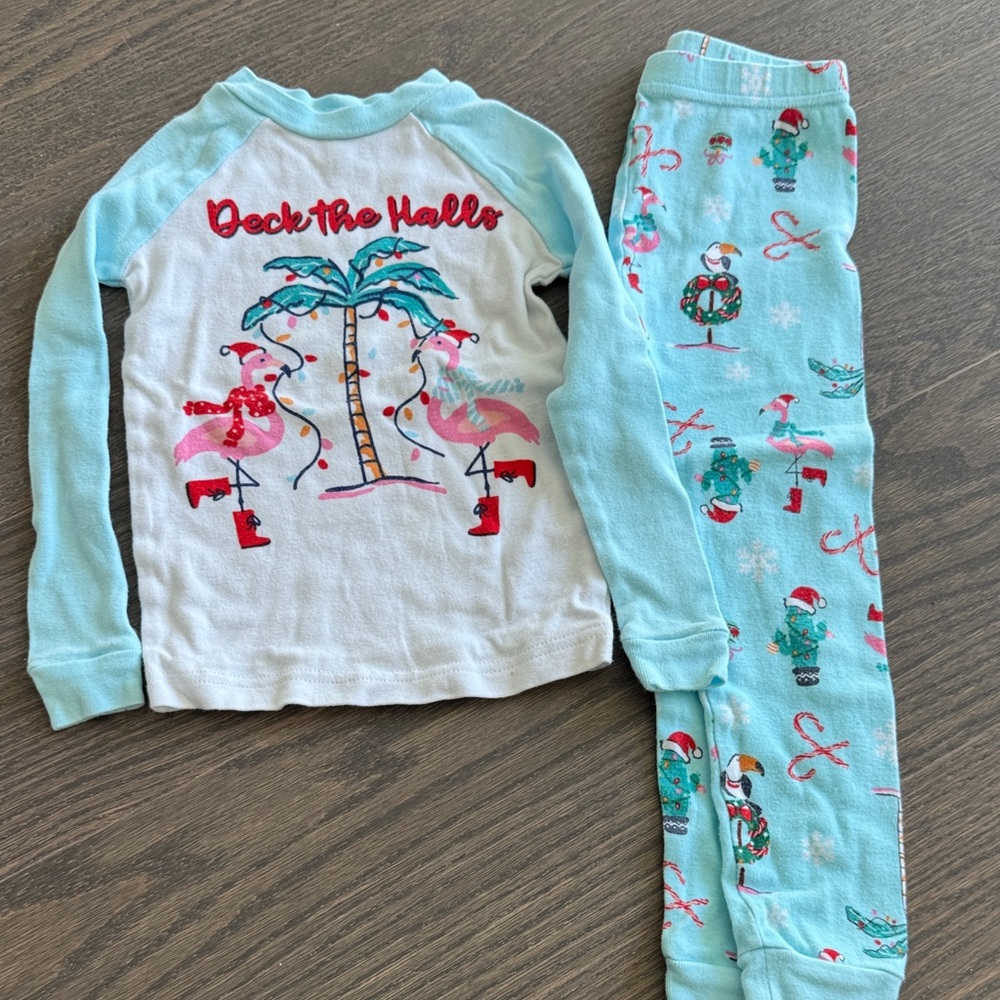 Festive Christmas Flamingo Kids Pajama Set - Light Blue and White